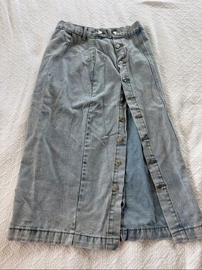 Light Wash Denim Button-Front Midi Skirt